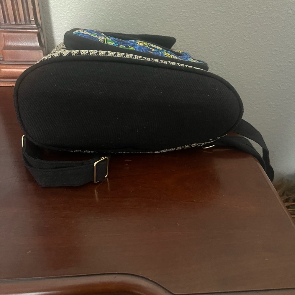 Floral Embroidered Backpack - Picture 3 of 9